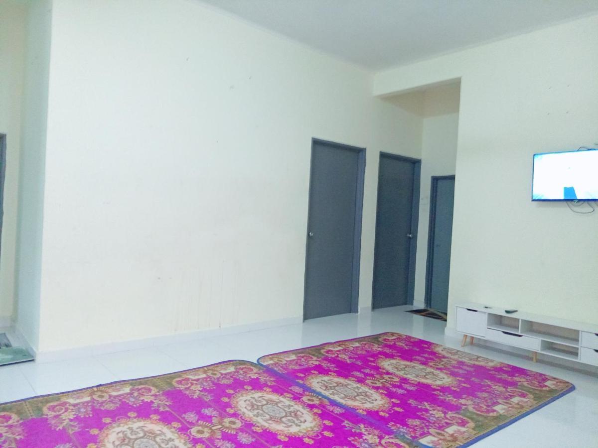 Homestay Wan Z Kuala Terengganu Ngoại thất bức ảnh