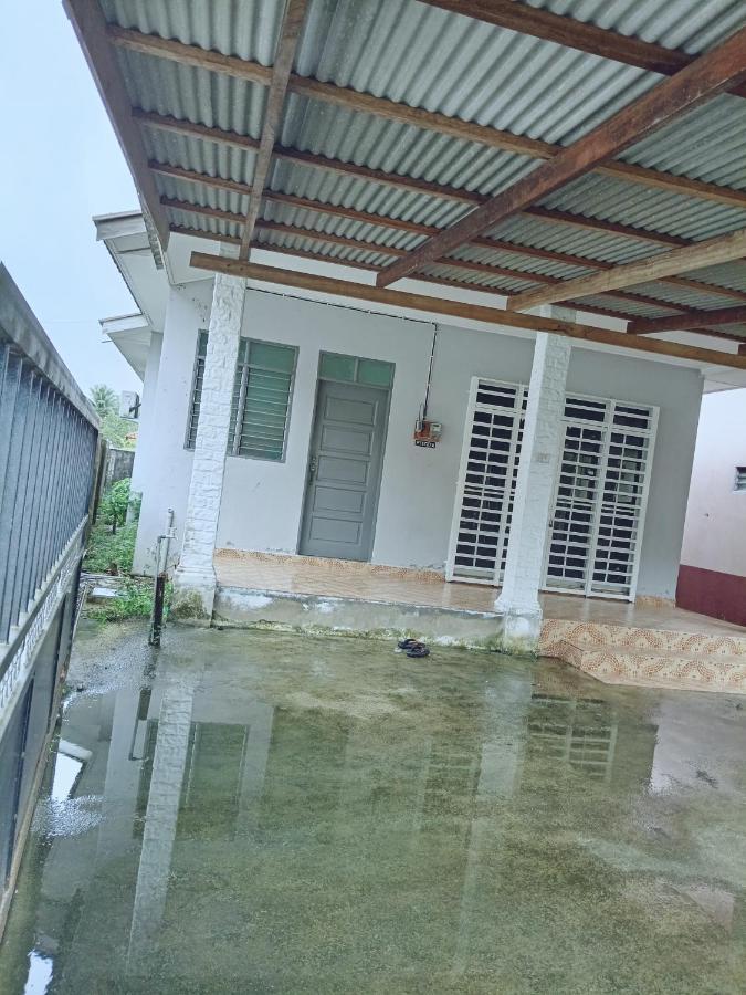 Homestay Wan Z Kuala Terengganu Ngoại thất bức ảnh
